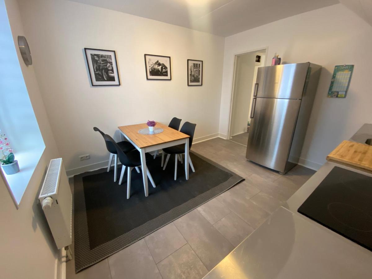 Apartment/Wohnung Netflix+Prime Крефелд Екстериор снимка