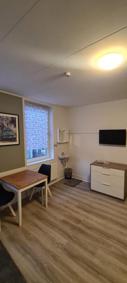 Apartment/Wohnung Netflix+Prime Крефелд Екстериор снимка