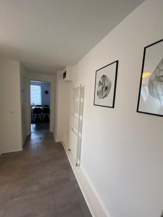 Apartment/Wohnung Netflix+Prime Крефелд Екстериор снимка