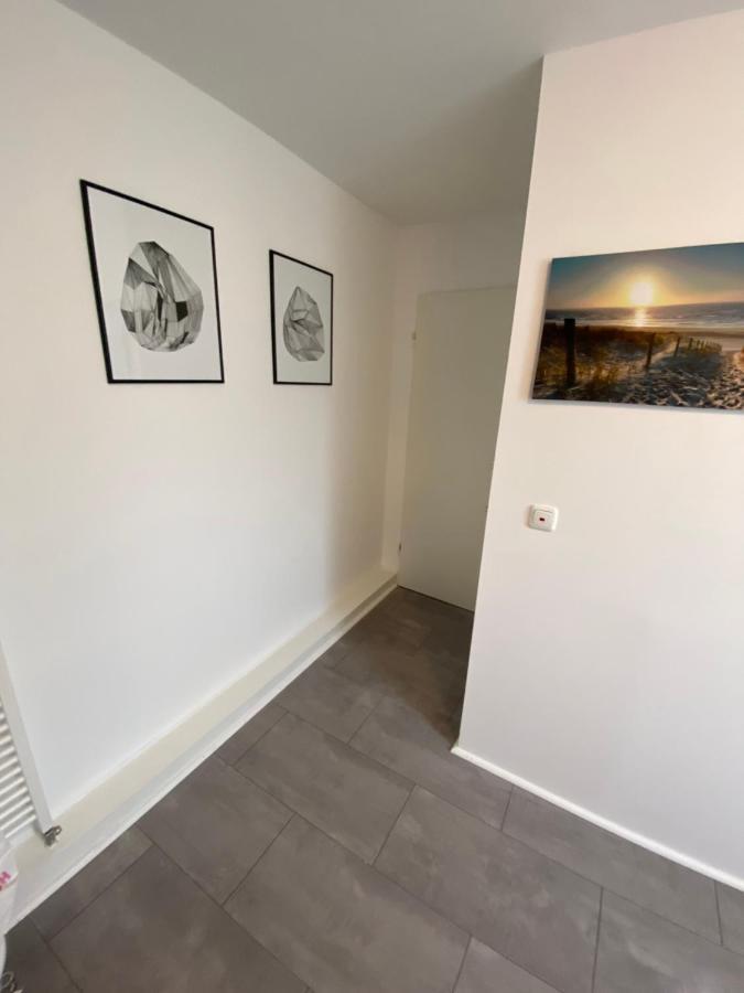 Apartment/Wohnung Netflix+Prime Крефелд Екстериор снимка