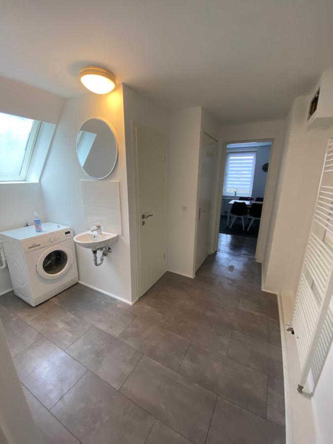 Apartment/Wohnung Netflix+Prime Крефелд Екстериор снимка